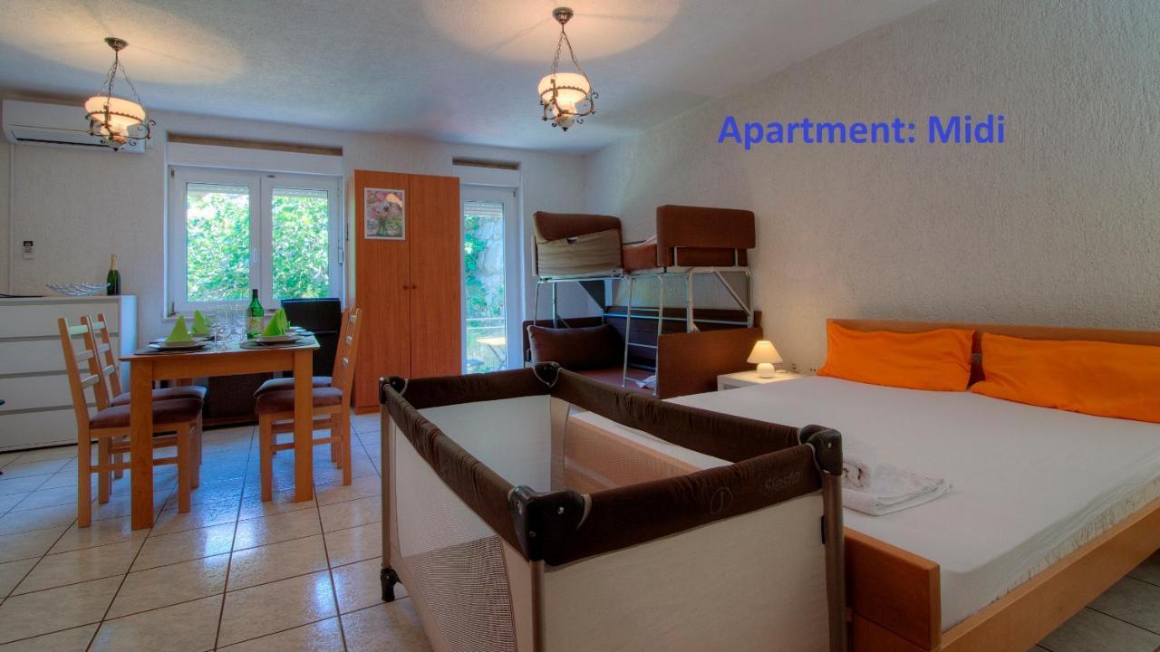 Senj Apartment Bagian luar foto
