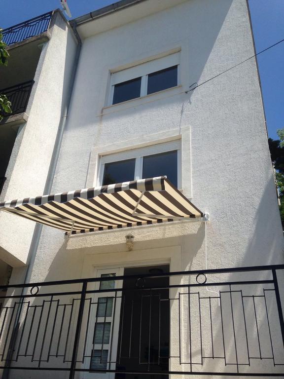 Senj Apartment Bagian luar foto
