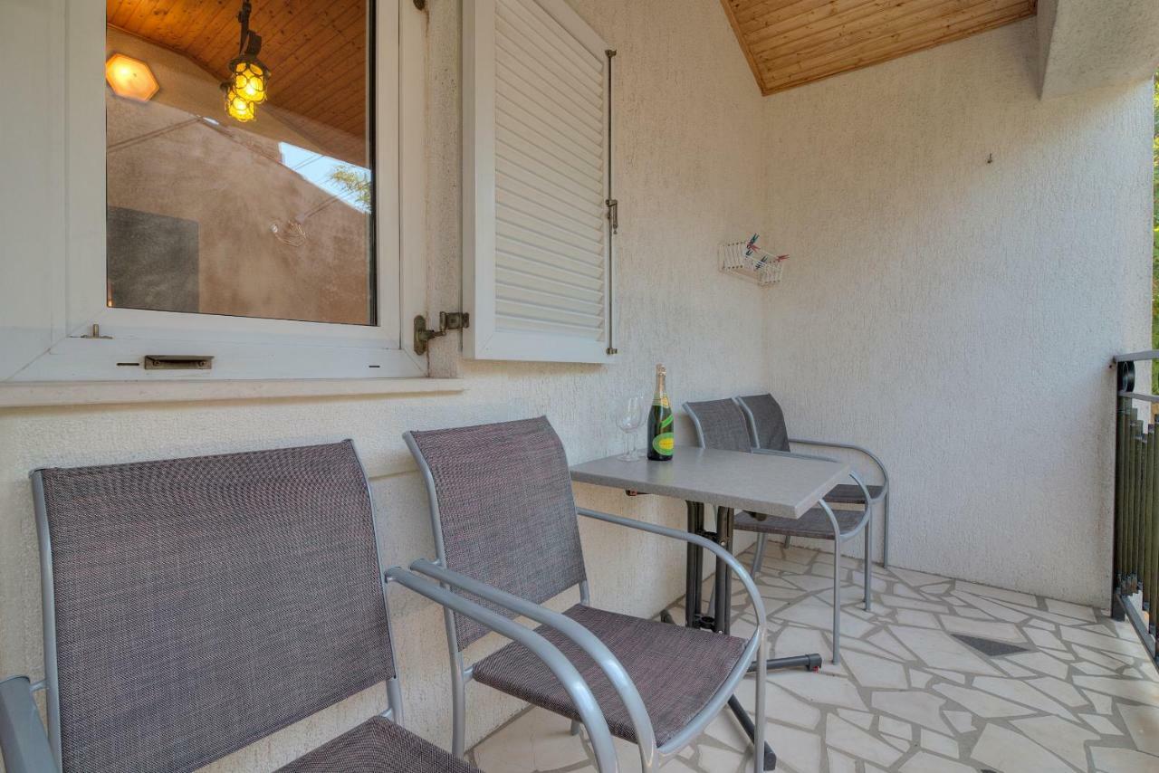 Senj Apartment Bagian luar foto