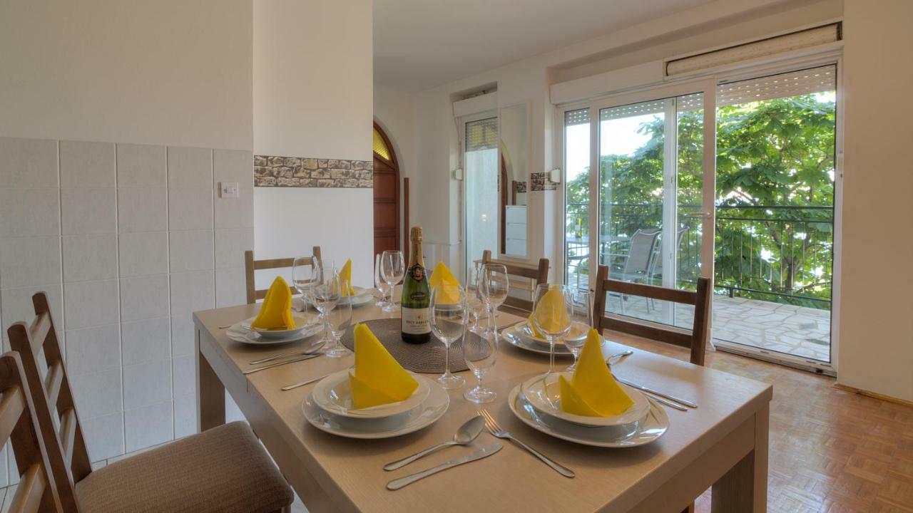 Senj Apartment Bagian luar foto