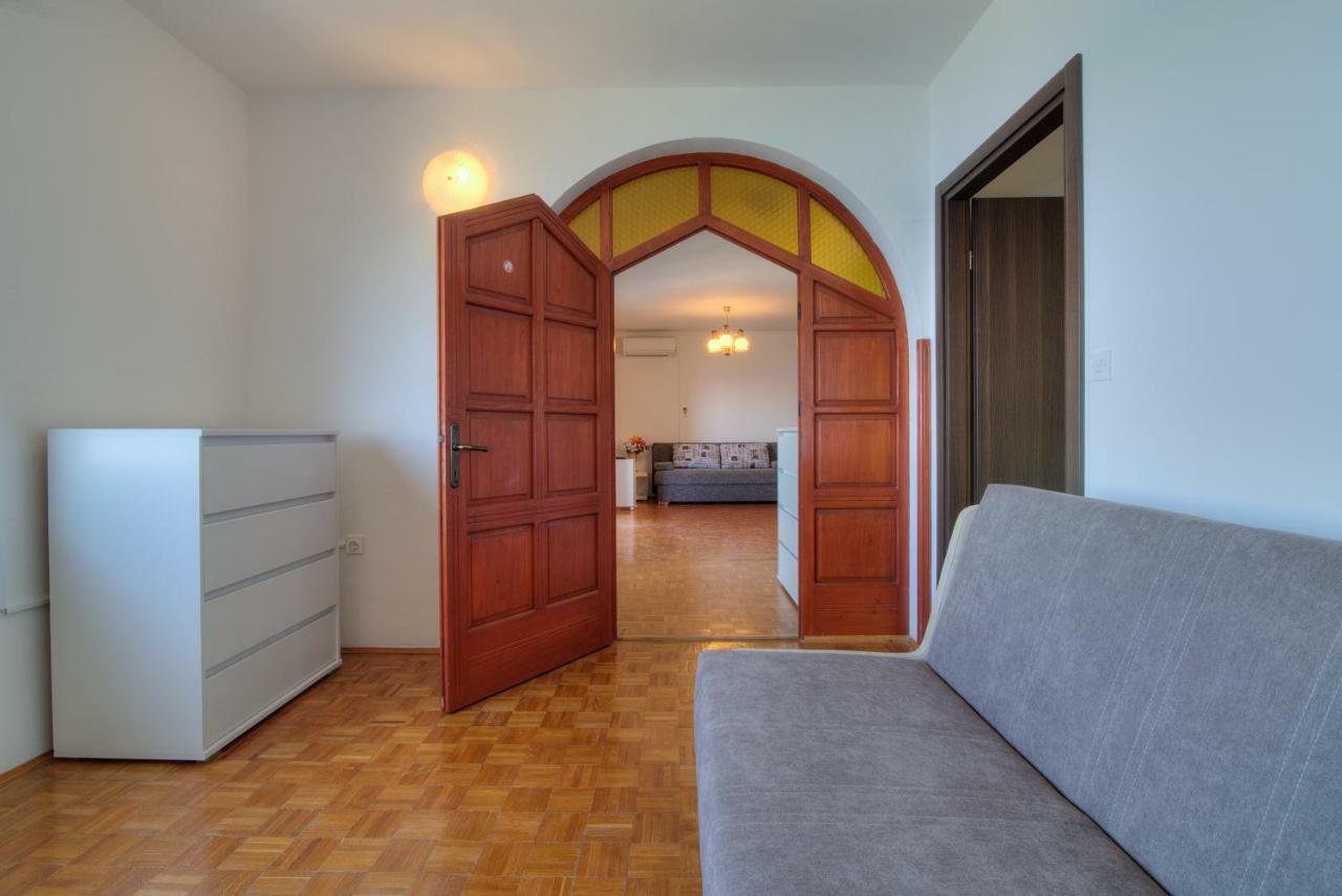 Senj Apartment Bagian luar foto