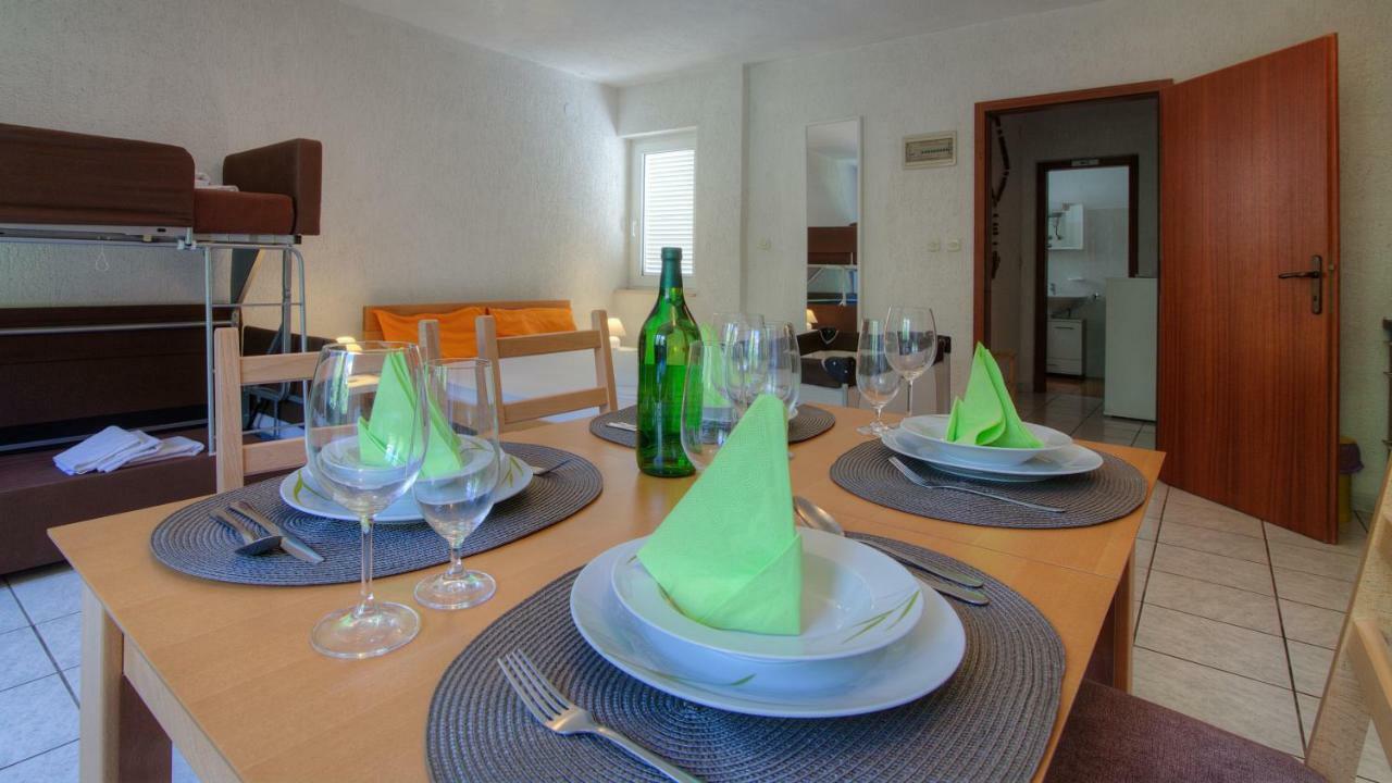 Senj Apartment Bagian luar foto